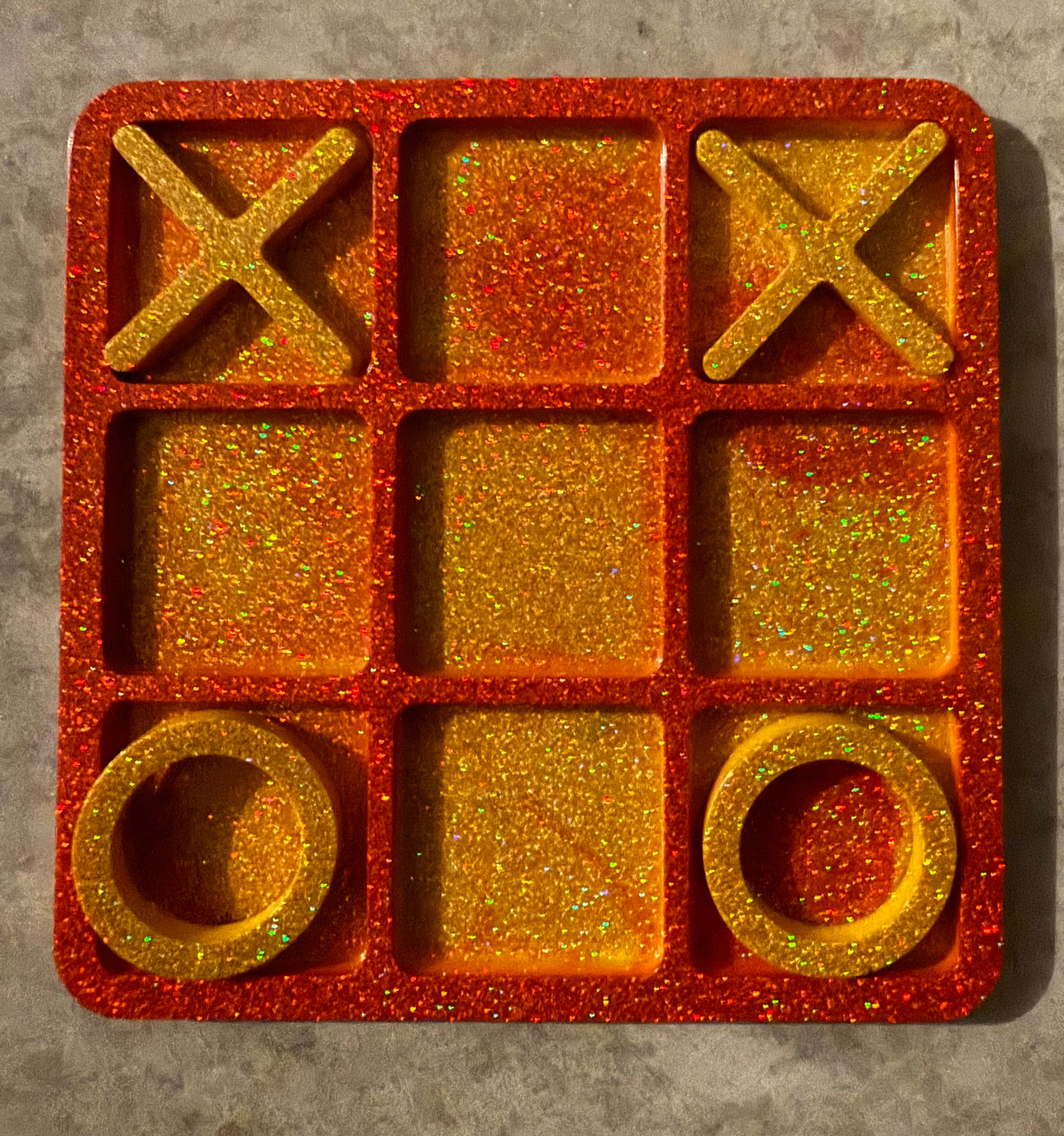 Resin epoxy tic tac toe